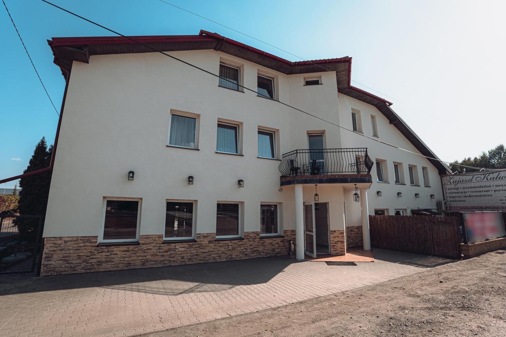 Kalwados Hotel Radzymin Exterior foto